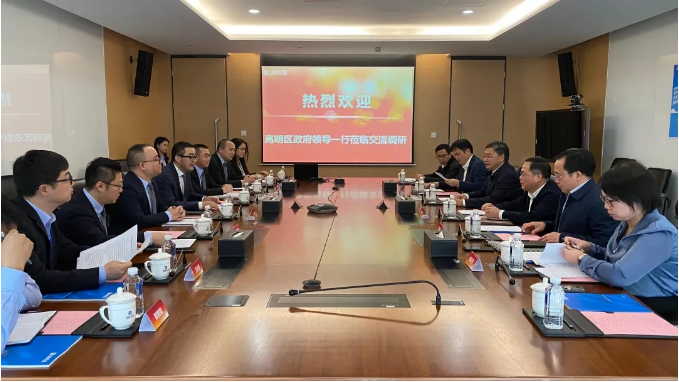 高明区区委书记杨永泰一行到qy球友会环境调研
